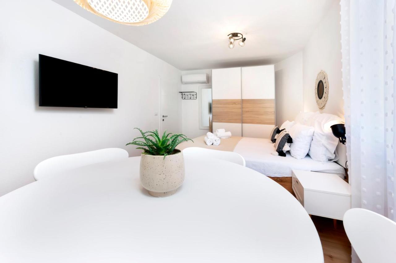 Bed&Breakfast Bohemian Rovinj Exterior foto